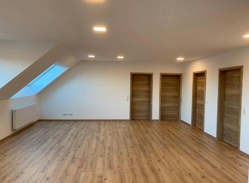 Foto - 4 Zimmer Etagenwohnung zur Miete in Altenmünster
