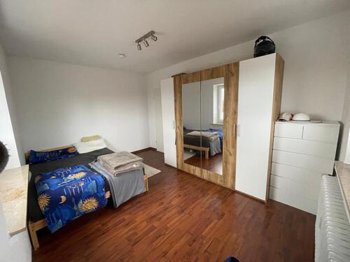 Foto - 3er WG - sehr helles 13 m² Zimmer & Gartenmitbenutzung