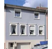 Stadtnahes Einfamilienhaus - 259.000,00 EUR Kaufpreis, ca.  196,00 m² in Püttlingen (PLZ: 66346)