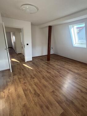 Foto - KM 700€ Dachgeschosswohnung in Aidlingen
