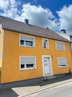 Foto - Haus zu verkaufen - 260.000,00 EUR Kaufpreis,
