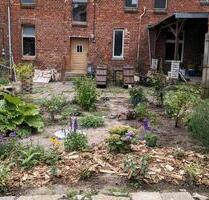 sanierungsbedürftiges Zweifamilienhaus im Herzen von Jarmen