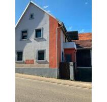 Einfamilienhaus mit Rohbau für 6 Wohnung inkl. Baugenehmigung - Klingenmünster