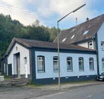 Halle zu vermieten - 950,00&nbsp;EUR Kaltmiete, ca.&nbsp; 130,00&nbsp;m&sup2; in Siegen (PLZ: 57080) Eiserfeld