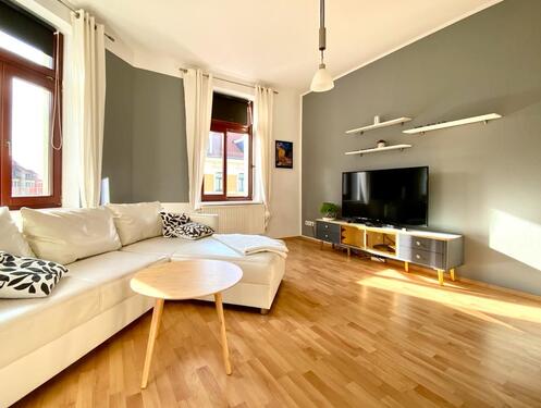Foto - Freundliche und zentrale Altbauwohnung - hell, modern, möbliert