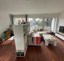 3er WG -sonniges 25m² Zimmer + eigener Balkon &Gartenmitbenutzung - Oldenburg Alexandersfeld