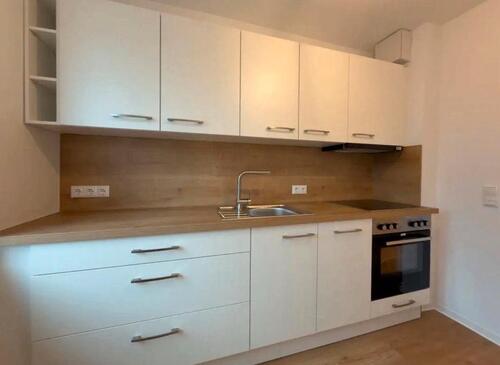 Foto - Helle 3 Zimmer Raum Wohnung - 875,00&nbsp;EUR Kaltmiete, ca.&nbsp; 63,00&nbsp;m&sup2;