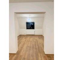 grosse helle Wohnung - 1.000,00&nbsp;EUR Kaltmiete, ca.&nbsp; 80,00&nbsp;m&sup2; in Oberhausen (PLZ: 46145) Alsfeld