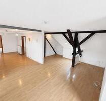 4-Zimmer-Wohnung mit Balkon & Stellplatz in Pfersee - Augsburg