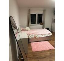 WG-Zimmer in Esslingen zu vermieten (nür für Frauen) - Esslingen am Neckar Pliensauvorstadt