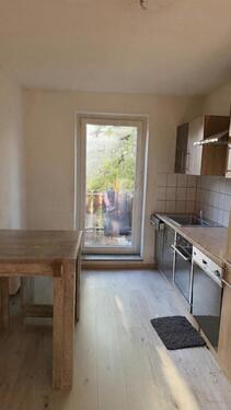 Foto - 4 Zimmer Wohnung - 830,00&nbsp;EUR Kaltmiete, ca.&nbsp; 98,00&nbsp;m&sup2;