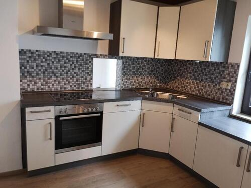 Foto - Freundliche 5 Zimmer-Wohnung in ruhiger Lage