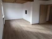 Foto - Etagenwohnung in Hausen zur Miete