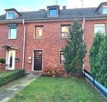 Zweifamilienhaus mit ausgebautem Dachgeschoss - Viersen Boisheim