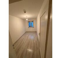 Frisch renovierte 3-Zimmer-Wohnung - Augsburg Bärenkeller