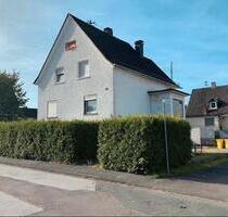 Hauser zum Kauf - 350.000,00&nbsp;EUR Kaufpreis, ca.&nbsp; 105,00&nbsp;m&sup2; in Kreuztal (PLZ: 57223)