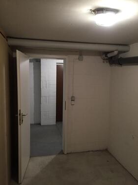 Foto - Warmer und trockener Keller als Lagerfläche Buchhaltung