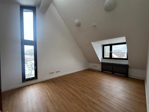 Foto - 6 Zimmer Etagenwohnung zur Miete in Isernhagen