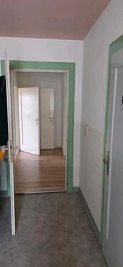 Foto - Schöne 2 + 1 Raum DG Wohnung - 285,00&nbsp;EUR Kaltmiete, ca.&nbsp; 59,00&nbsp;m&sup2;