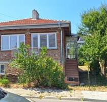 Haus in Bulgarien - 140.000,00 EUR Kaufpreis, in Andernach (PLZ: 56626)