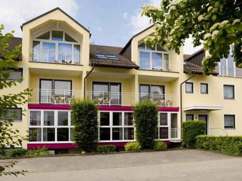 Foto - Tolle 3 Zimmer Wohnung mit Terrasse und Garten