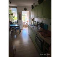 Naumburg zentral - 3 Raum- Wohnung mit Wintergarten und. Garten - Naumburg (Saale)