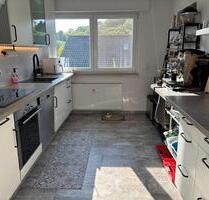 Familienfreundliche 5-Zimmer-Wohnung mit Balkon, Garten & Garage - Markgröningen