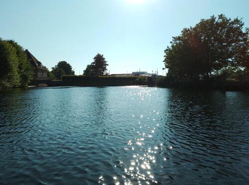 Foto - Haus, nahe Elde-Müritz-Wasserstraße, Halle, großer Garten, etc.