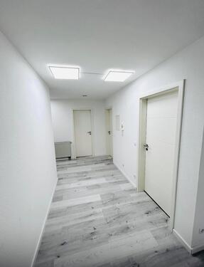 Foto - Schöne helle 2 Zi-Whg, mit Terrasse, Einbauküche, TG in Aldingen