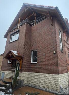 Foto - Großzügige 6-Zimmer Wohnung mit Kamin, Einbauküche, Balkon