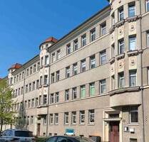 Perfekt für uns: großzügige 3 und 2 halbe Zimmer-Wohnung - Leipzig Nordost
