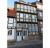 2 Zimmer Wohnung im Denkmal Hochparterre - Quedlinburg