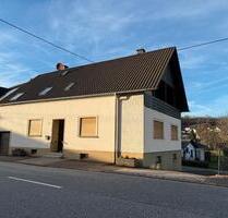 Einfamilienhaus mit ca. 200 m² Wohnfläche und 100 m² Keller - Wadern