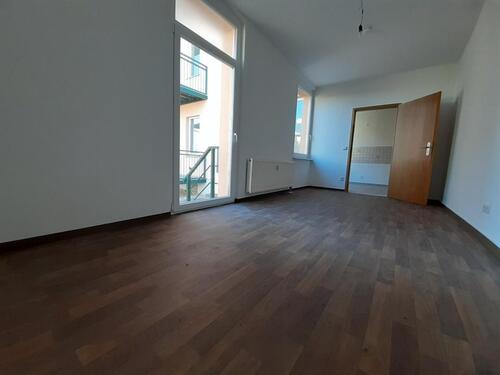 Foto - SCHÖNE WOHNUNG MIT EIGENEM GARTENZUGANG IN ZEITZ ZU VERMIETEN!