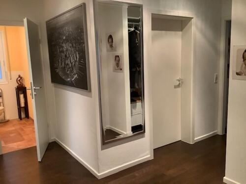Foto - Traumhafte 3-Zimmer Wohnung in 3. Parteien Haus mit großem Balkon