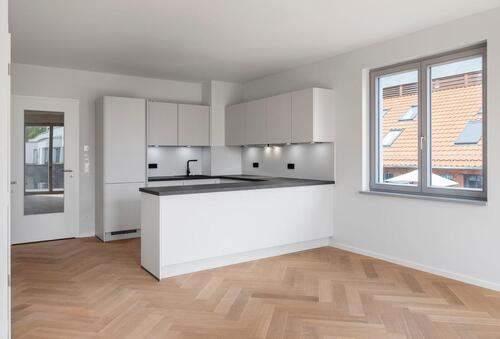 Foto - Erstbezug in eine traumhafte 3 Zimmerwohnung mit 2 Bädern, Balkon und offener moderner Einbauküche