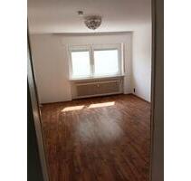 Helles Wg-Zimmer 4 Minuten zur Okarben S-Bahn-Haltestelle