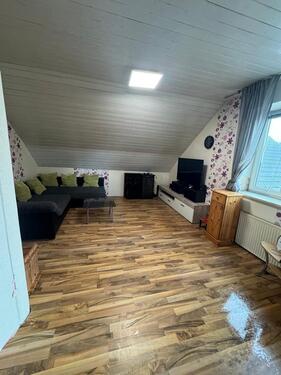 Foto - 2 Zimmer-Wohnung ca 60 m2 zur Miete-ruhige Lage, langfristig