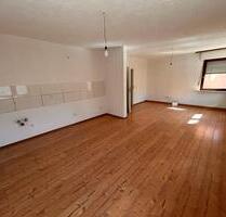 Haus mit 4-Zimmer und Garten - 1.100,00&nbsp;EUR Kaltmiete, ca.&nbsp; 100,00&nbsp;m&sup2; in Mühlhausen (PLZ: 69242)