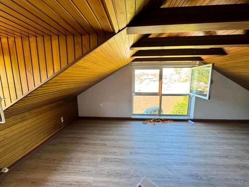 Foto - Provision frei DG Wohnung - 500,00 EUR Kaltmiete,