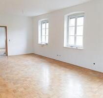 5 Zimmer Altbau-Wohnung in Innenstadtnähe - Hammelburg