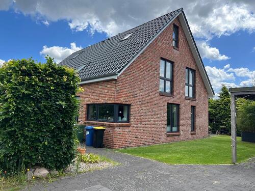 Foto - moderne DHH KfW55+ BJ 2015 - 398.000,00&nbsp;EUR Kaufpreis, ca.&nbsp; 109,00&nbsp;m&sup2;