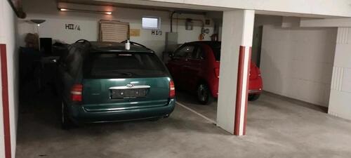Foto - Tiefgaragenstellplatz - 50,00 EUR Miete,