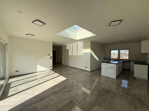 Foto - Exklusives 3-Zimmer-Penthouse mit lichtdurchflutetem Wohnbereich