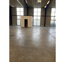 Großzügige Halle in attraktiver Lage von Ichtershausen zu vermieten - Amt Wachsenburg