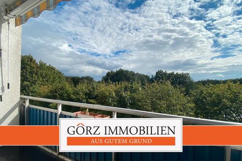 Foto - Wohnen über den Baumkronen! - Großzügige 3-Zimmer Wohnung in ruhiger Lage mit Süd-Balkon