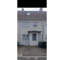 Familienfreundliches Reihenmittelhaus stadtnah zu verkaufen - Celle