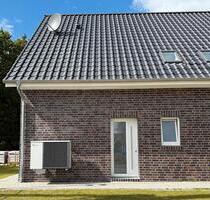 Neubau-Doppelhaushälfte zentral in Aurich zu vermieten