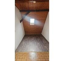 Dachgeschosswohnung zu vermieten - ca.68 m2 - Gomadingen