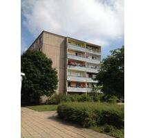3-Raum Wohnung mit Balkon - 395,00&nbsp;EUR Kaltmiete, ca.&nbsp; 71,71&nbsp;m&sup2; in Frankfurt (Oder) (PLZ: 15232) Beresinchen